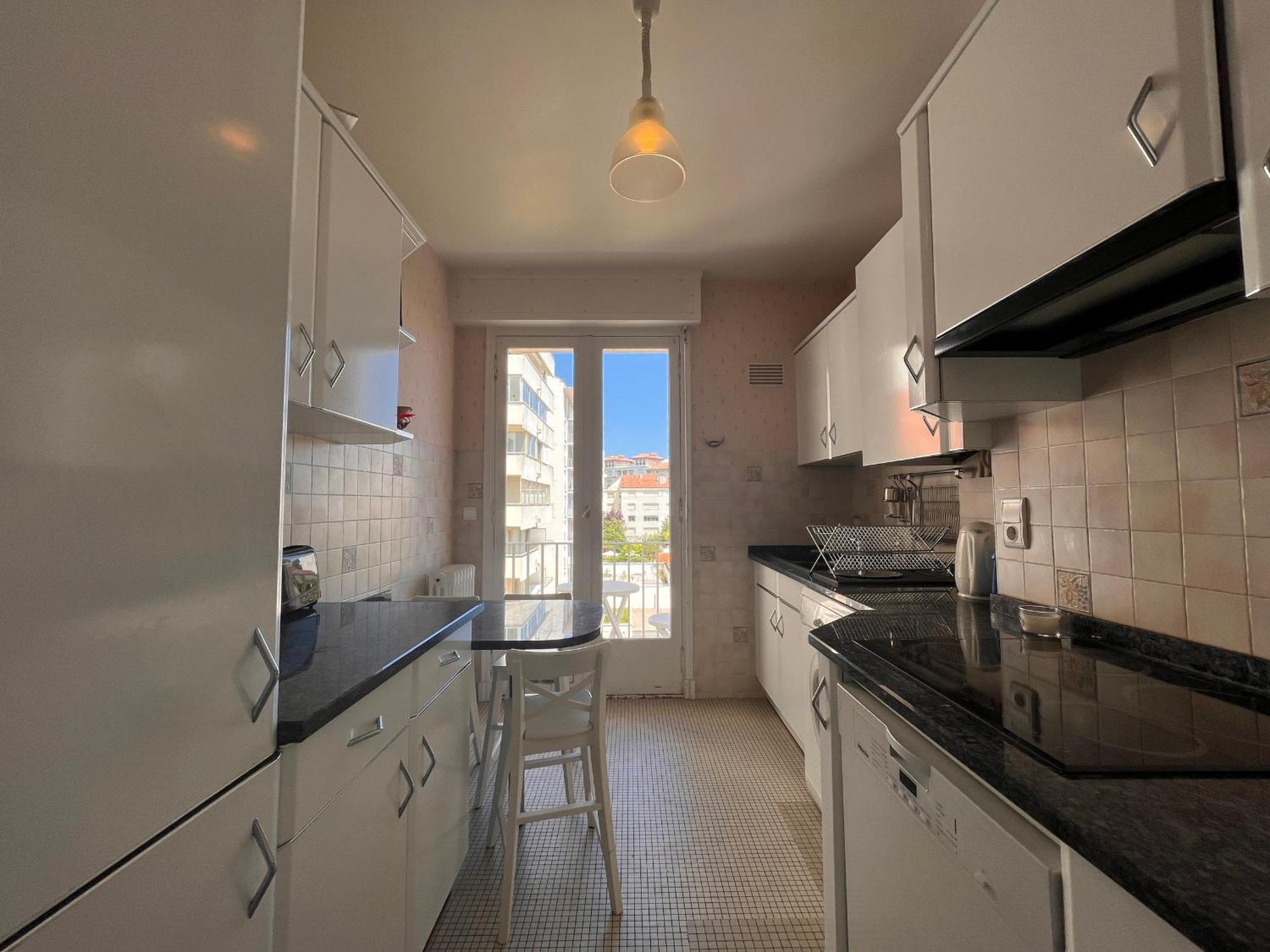 Appartement Lumineux, Proche Plage, Balcon, Parking, Wifi - Fr-1-239-962 Saint-Jean-de-Luz Eksteriør bilde